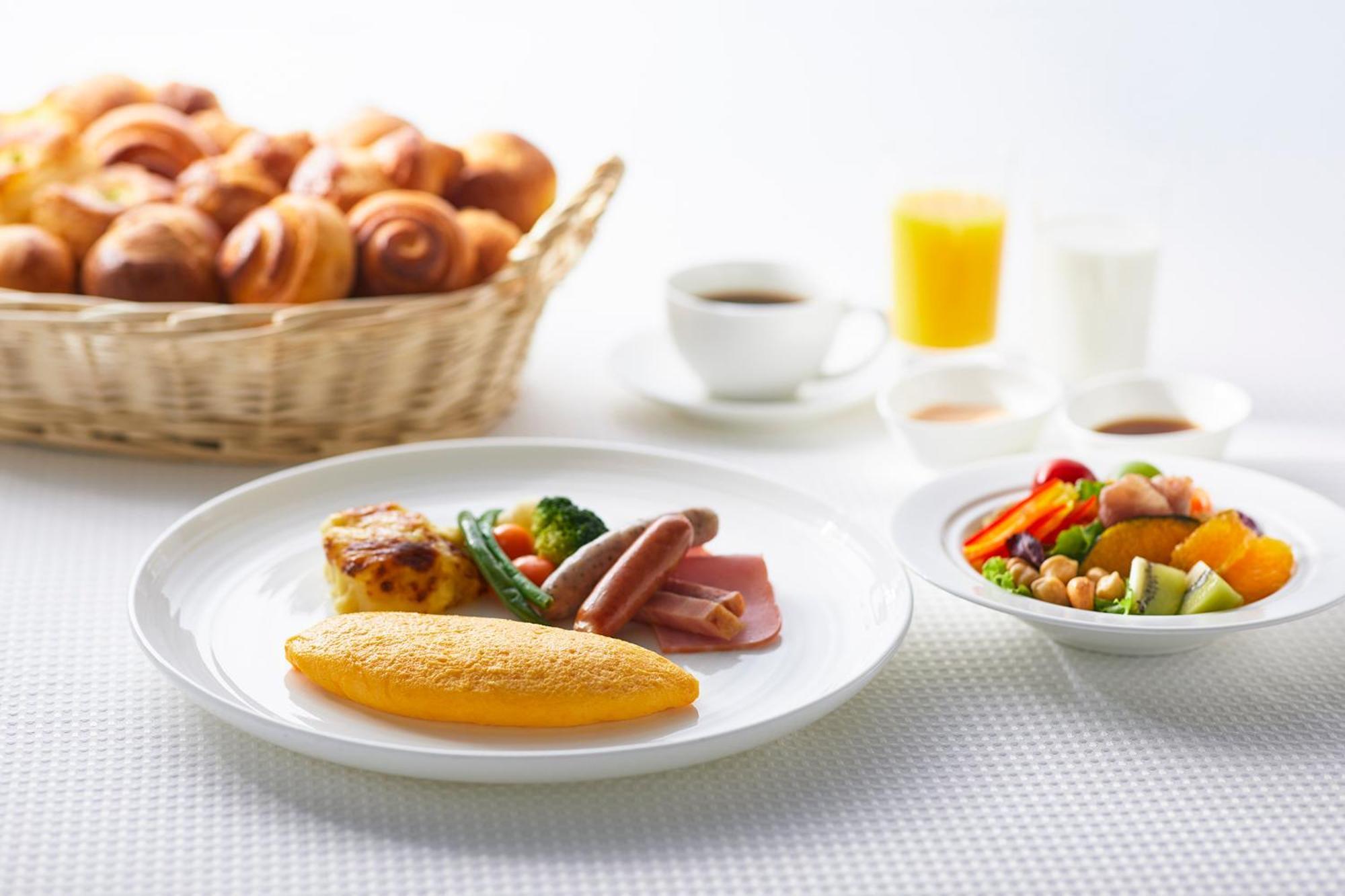 The Royal Park Hotel Iconic Киото Екстериор снимка A typical inflight meal
